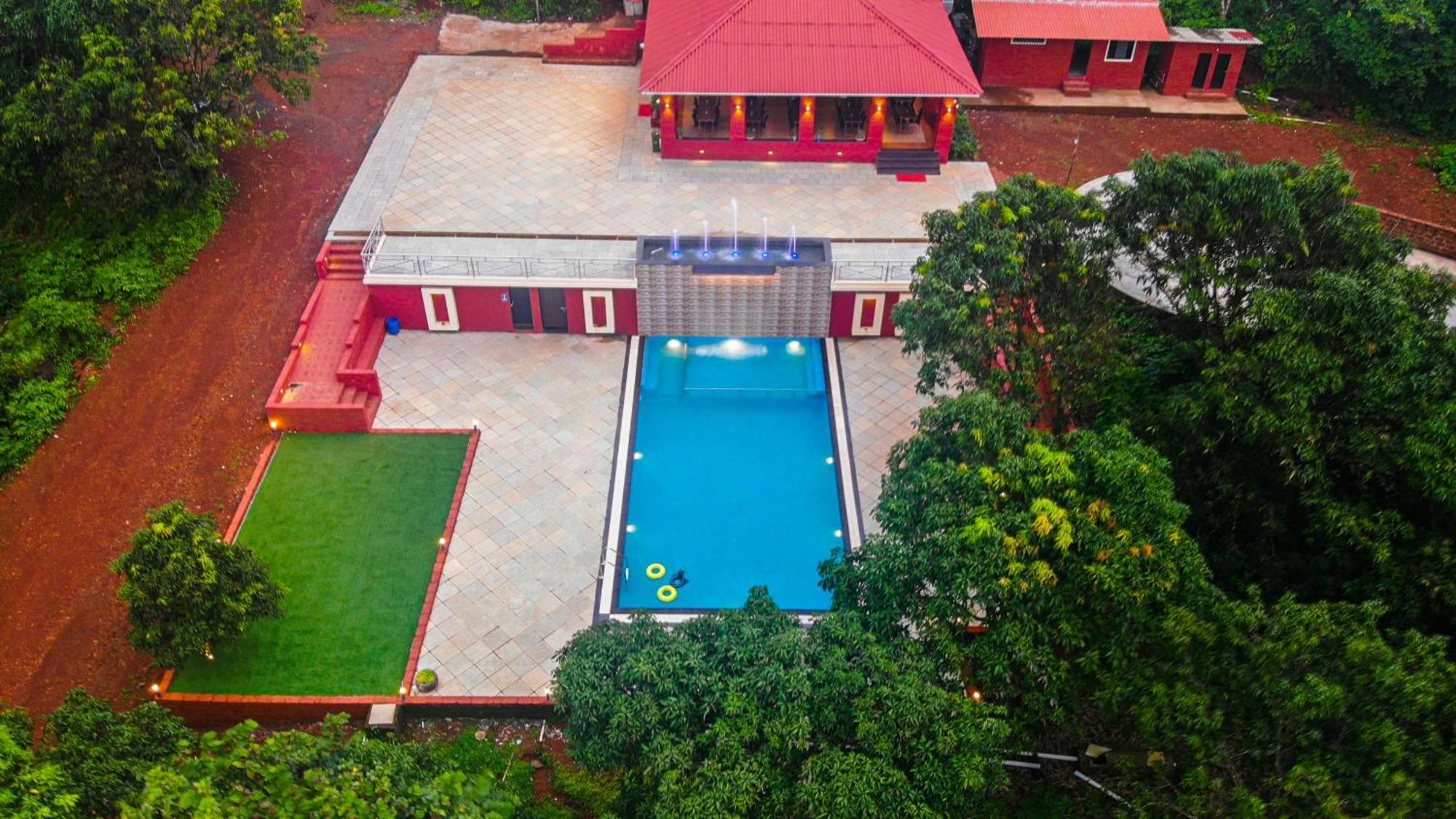 Chinar Woods Resort Dāpoli Exterior foto